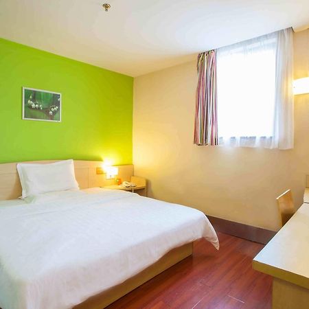 7Days Inn Foshan Shunde Ronggui Xiao Huangpu Zimmer foto