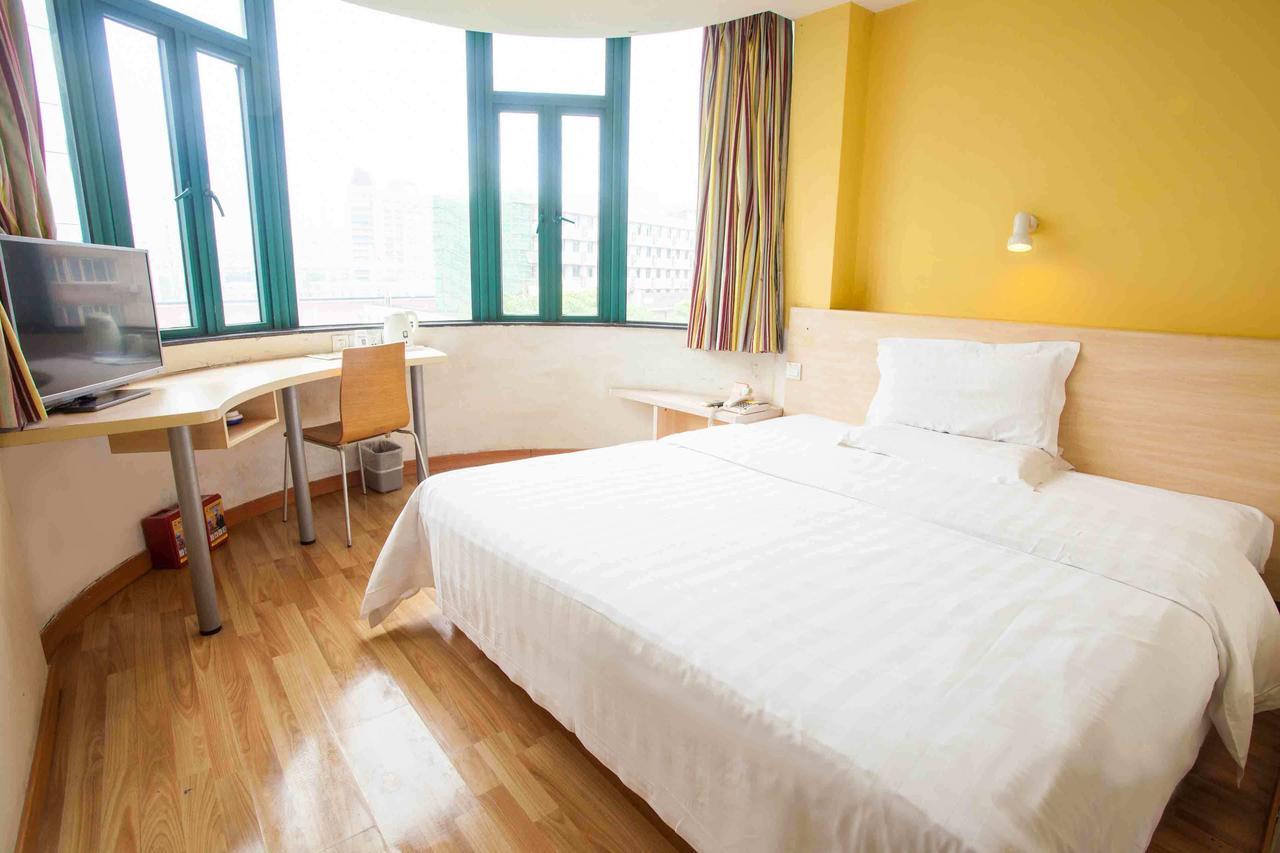 7Days Inn Foshan Shunde Ronggui Xiao Huangpu Exterior foto
